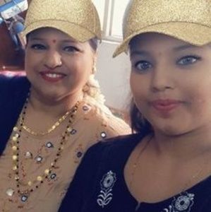 Meet your Posher, Manjula